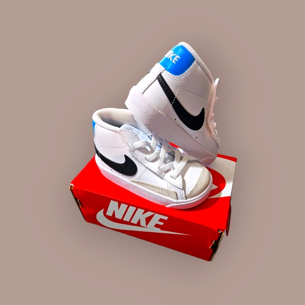 Nike Blazer Mid '77 Sneaker